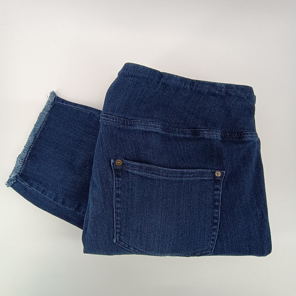 Belle By Kim Gravel Jeans Pull On Slim Straight Size 18WP Blue Denim Frayed Hem